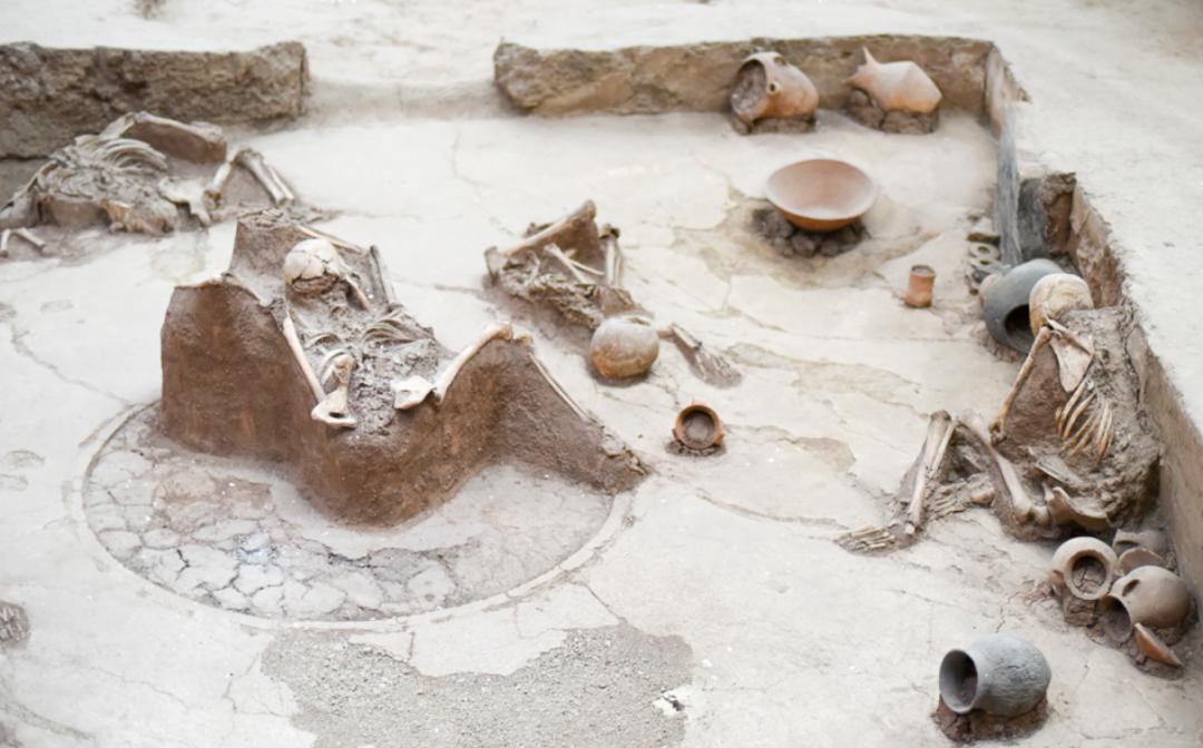 揭秘明朝残忍的活人殉葬,古代活人殉葬极其残忍