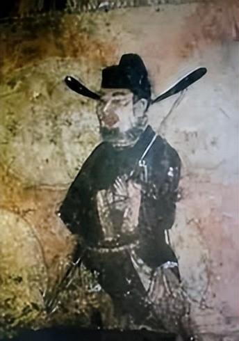 *队军**美女献身解决将军生理问题，引发社会争议和热议！