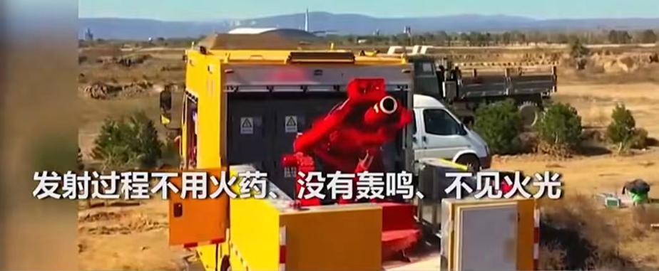 电影中的电磁炮发射视频,电影中的电磁炮和现实中的电磁炮