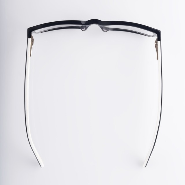 眼镜市场的批发价格,眼镜市场水有多深