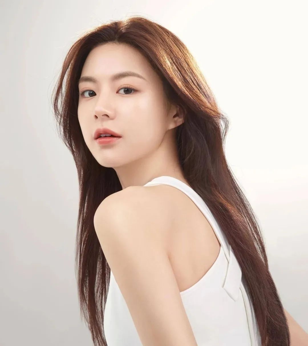 韩国女星全智贤巅峰颜值,小全智贤韩国高级脸