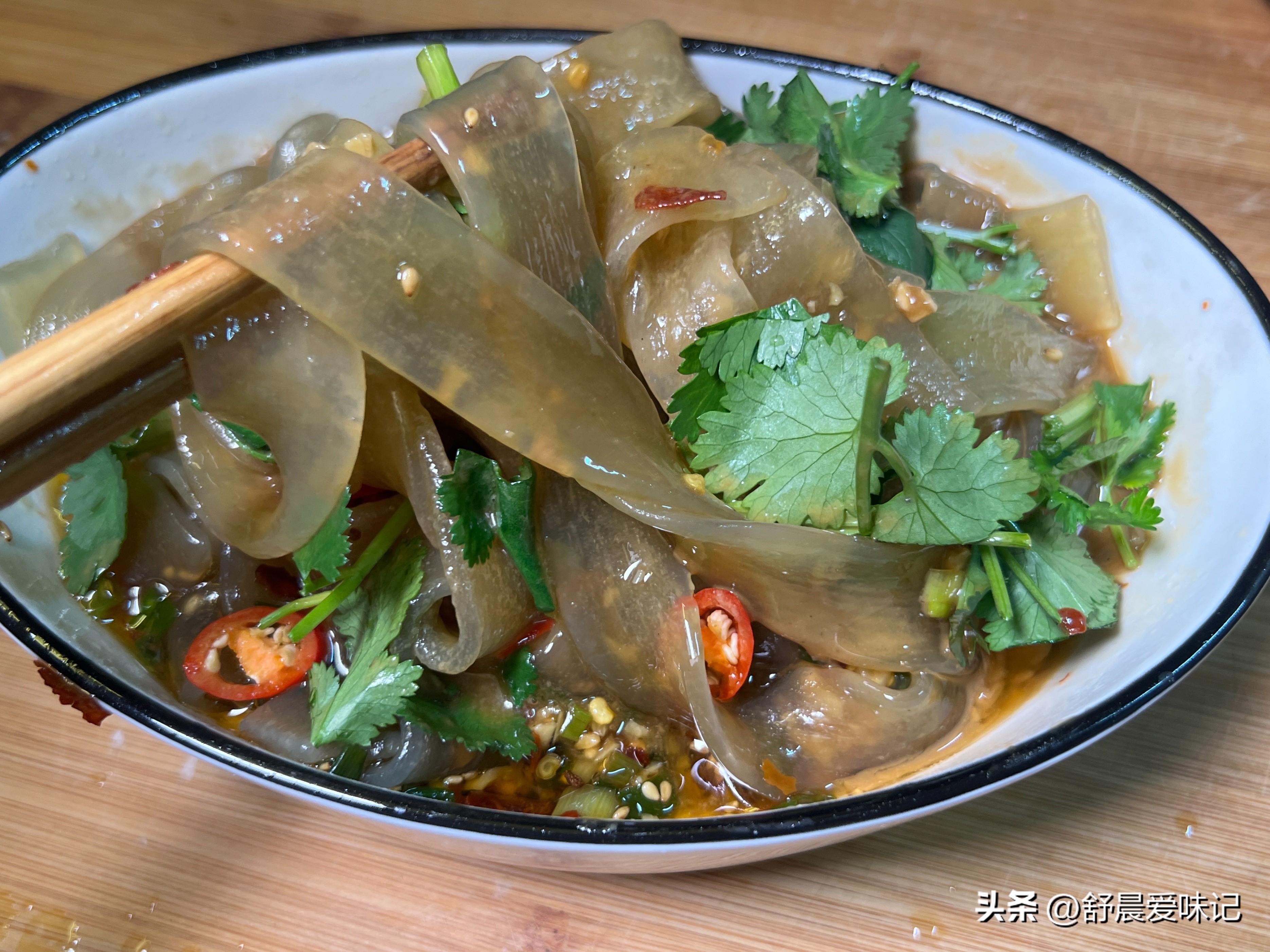 麻酱宽粉好吃的做法,爽滑劲道的麻酱宽粉的做法