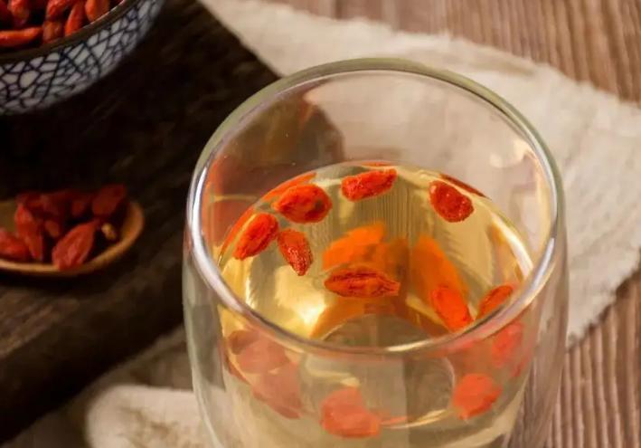 小暑天的养生茶怎么做好喝,夏季茶煮什么好喝又营养