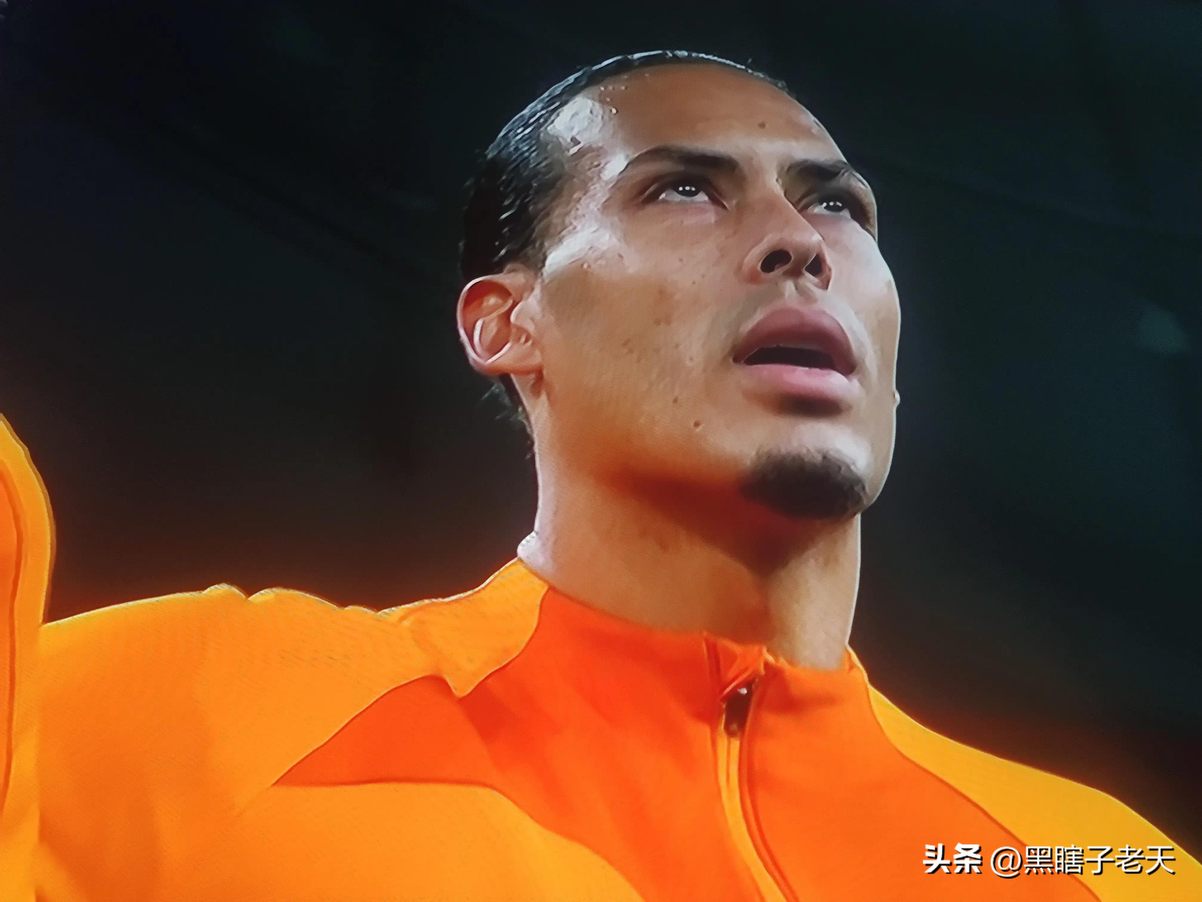 阿根廷对战荷兰梅西点球,阿根廷和荷兰赛后梅西的表现