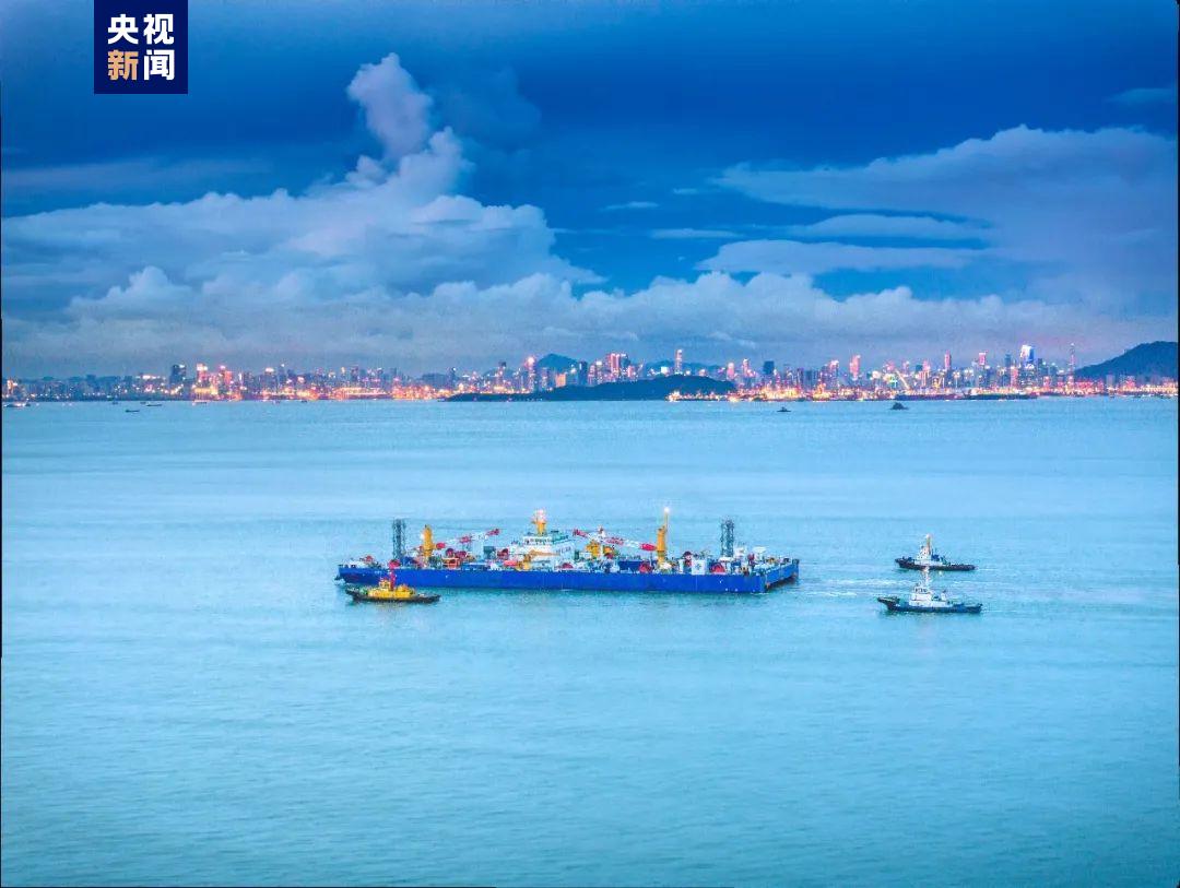 海底长城项目,海底长城合拢的艰辛历程