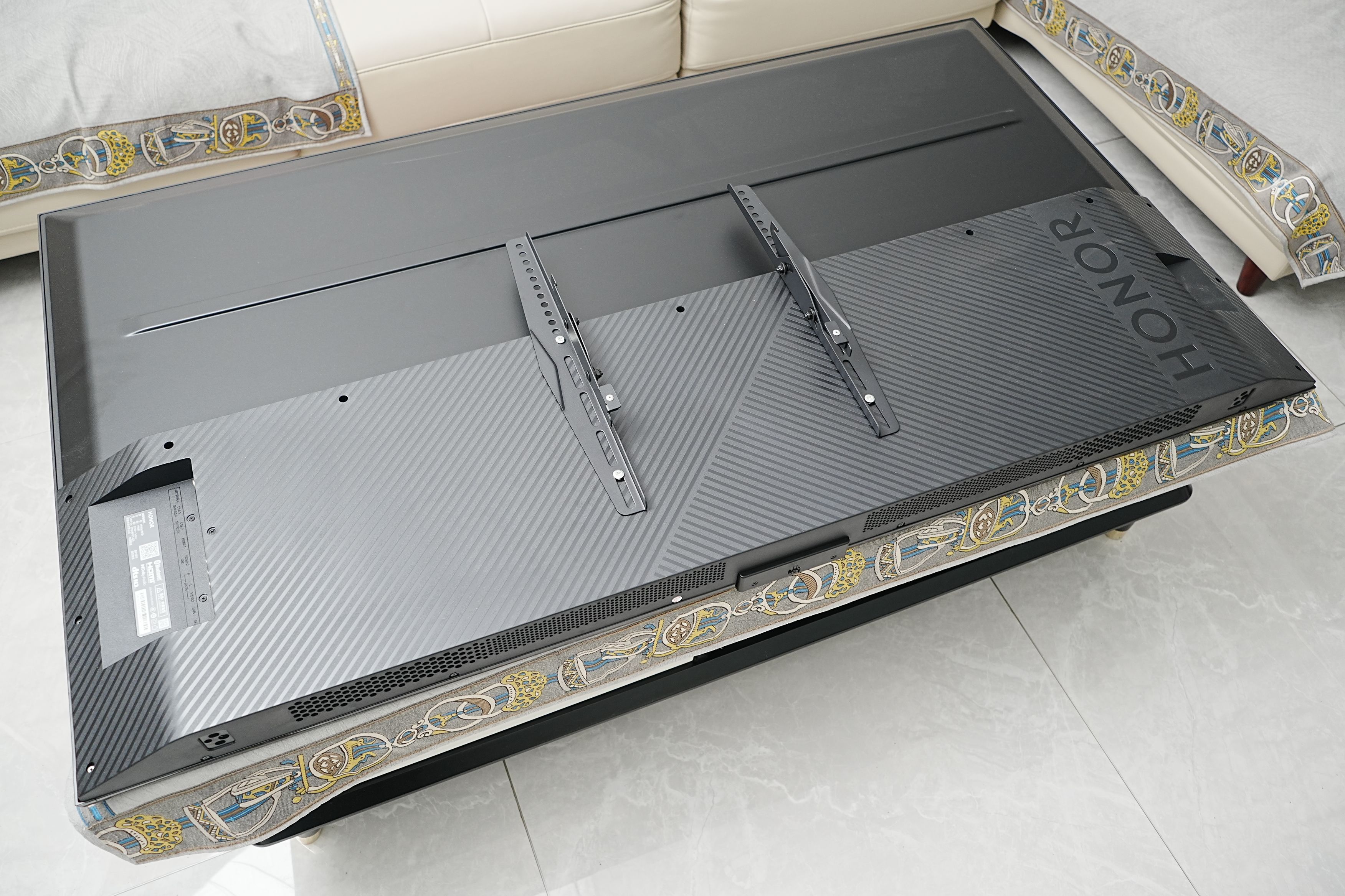 小户型电视支架怎么选购,多种电视挂墙支架评测