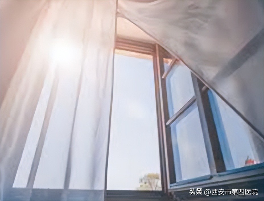 #新冠防疫手册#33岁女士“阳康”后视力下降、模糊、黑影……