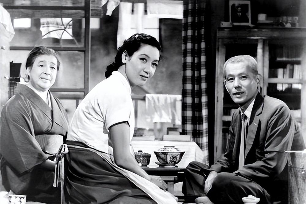 昭和女神谁被送给麦克阿瑟,日本送给麦克阿瑟的女人