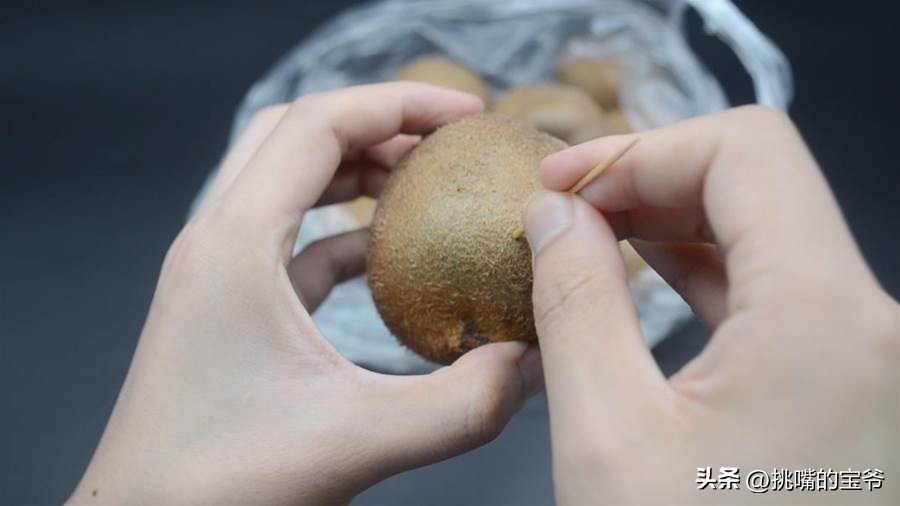 猕猴桃怎么催熟最简单的方法窍门,猕猴桃怎么催熟最简单最快的方法