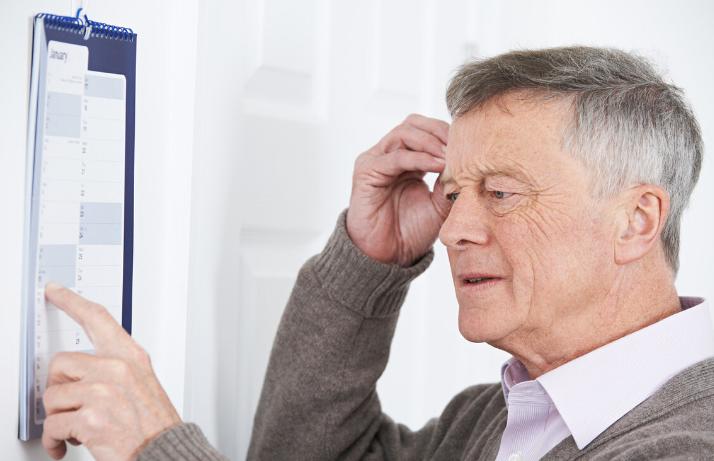 大脑开始萎缩这三点异常不难发现,右边大脑萎缩什么反应