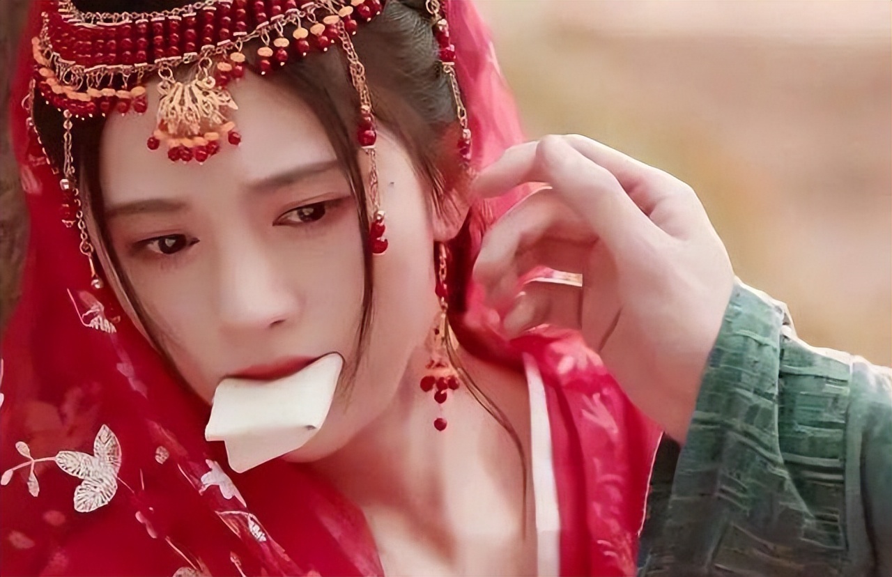 伪导师“翻车记”:没有代表作,却能当评委指手画脚,不尴尬吗?