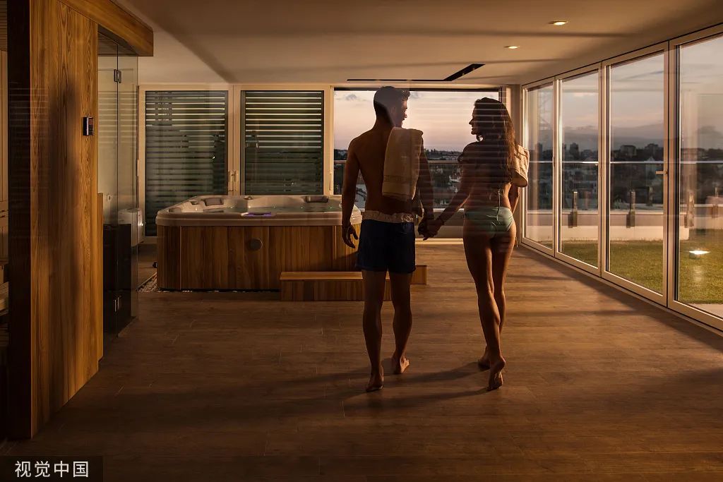 刘畊宏为啥那么疼老婆,刘畊宏家暴老婆