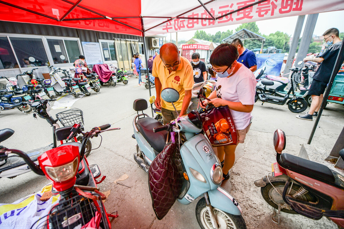 电动自行车头盔有国家认证标准吗,新国标电动自行车戴头盔规定