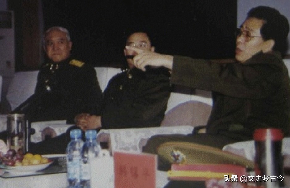 1997年,*光烈梁**主政沈阳军区,他的搭档是谁?沙场老将不简单