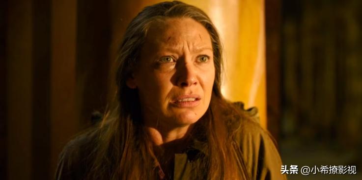 美剧最后生还者艾比,最后的生还者泰丝和乔尔是情侣吗