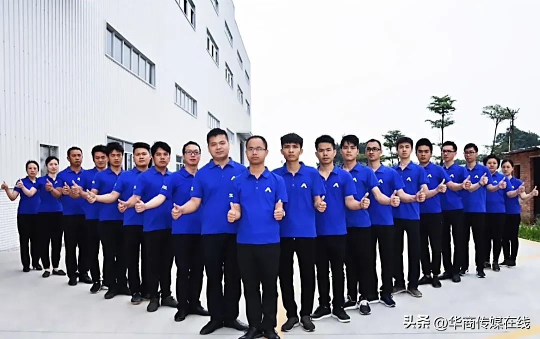 捷樱环保无水洗车向您承诺：让您365天——天天开新车！