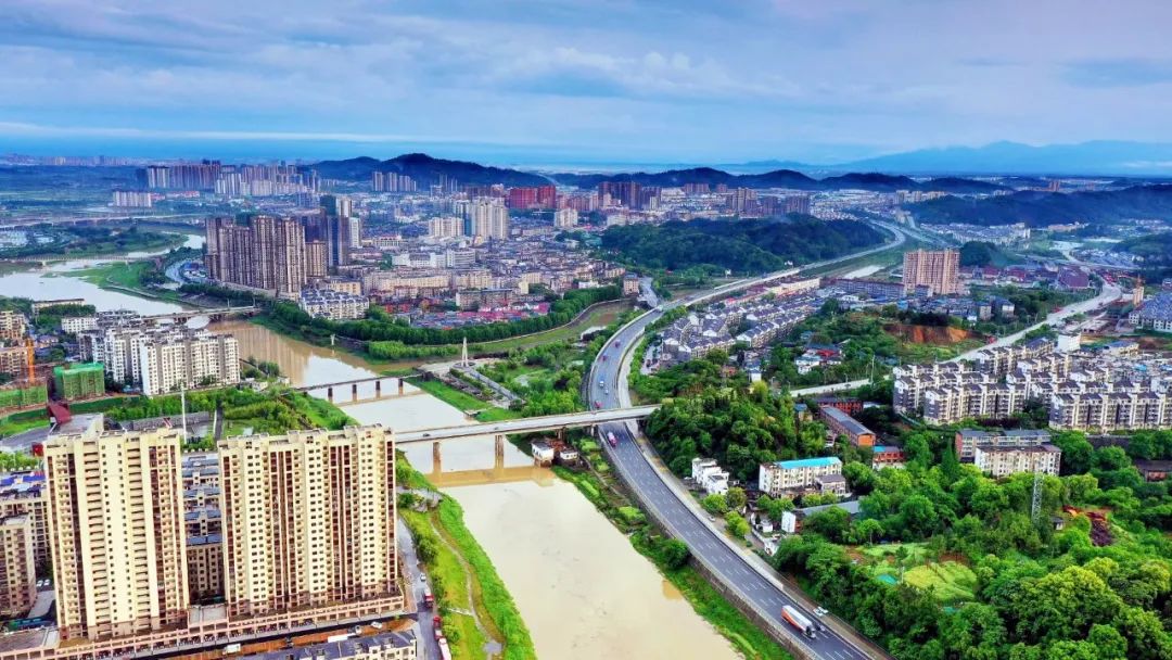 德安最新头条,德安头条