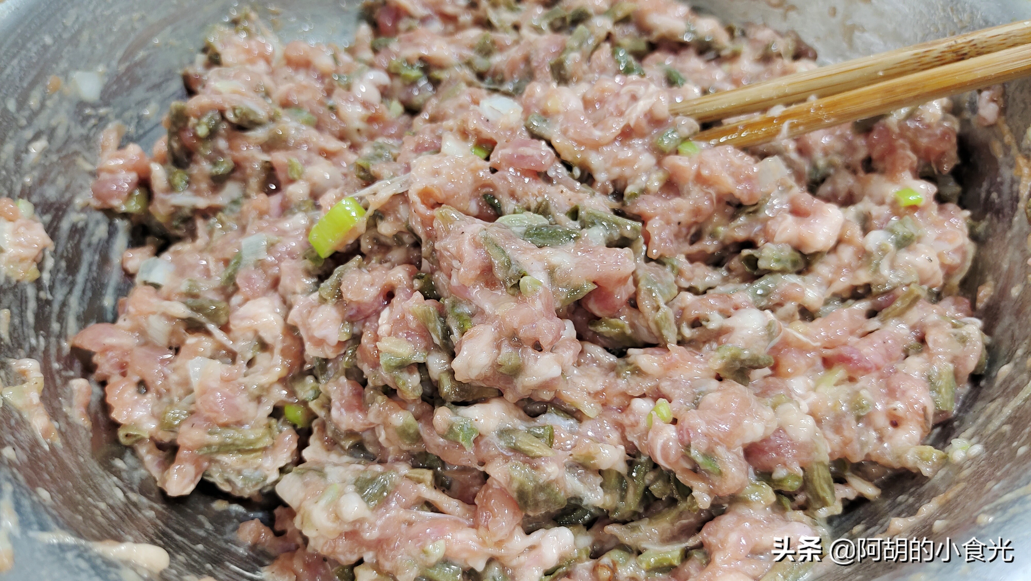 长豆角焯水后晒半干怎么做好吃,长豆角晒干好吃吗