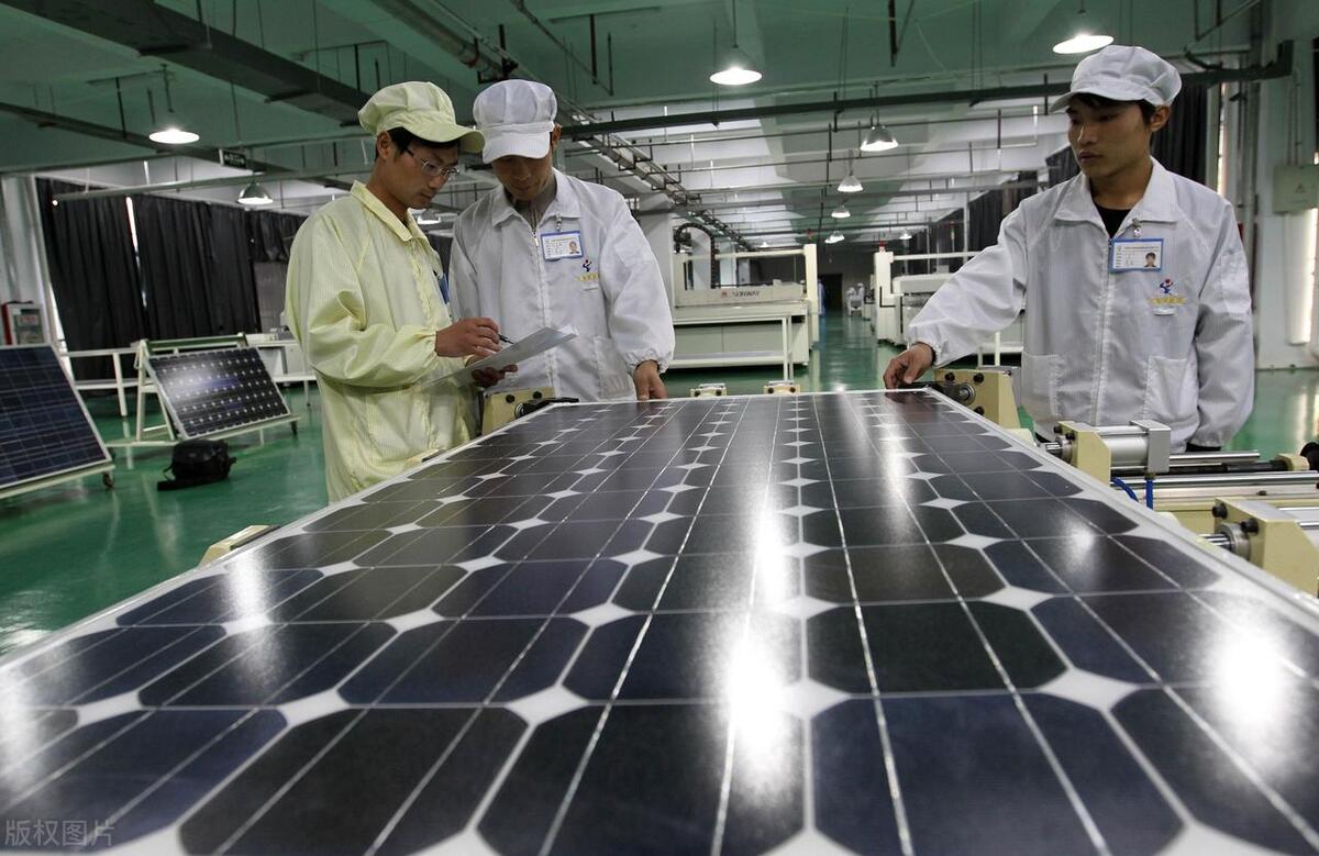 光伏企业高管在德国被带走,哪家光伏企业高管德国被带走