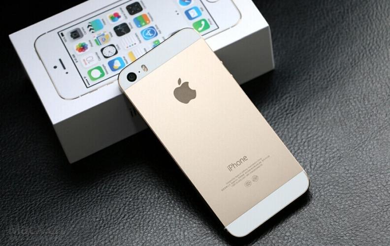 无刘海无前置摄像头的手机,苹果手机的相机设计前置摄像头