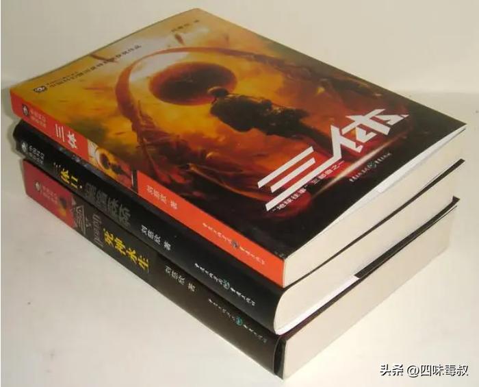 当飞船撞见魔鬼,神学便附体在科学身上