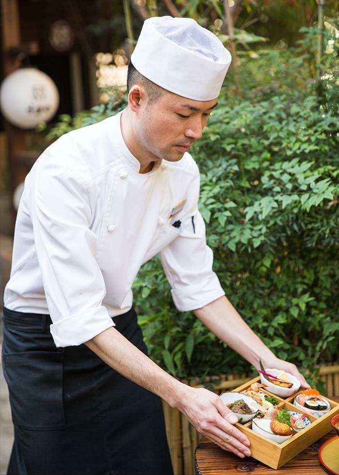 两千块吃日料够吗,在日料店吃到爽是什么体验