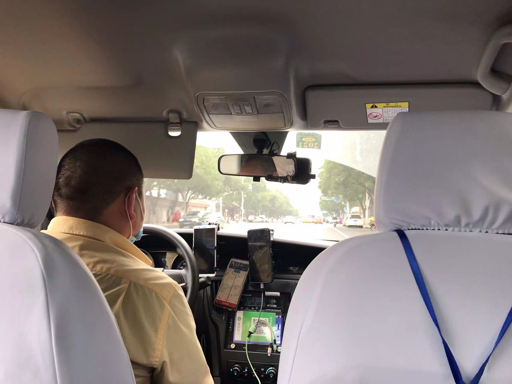 外地人可以在北京租汽车开吗,外地人在北京开出租车需要什么