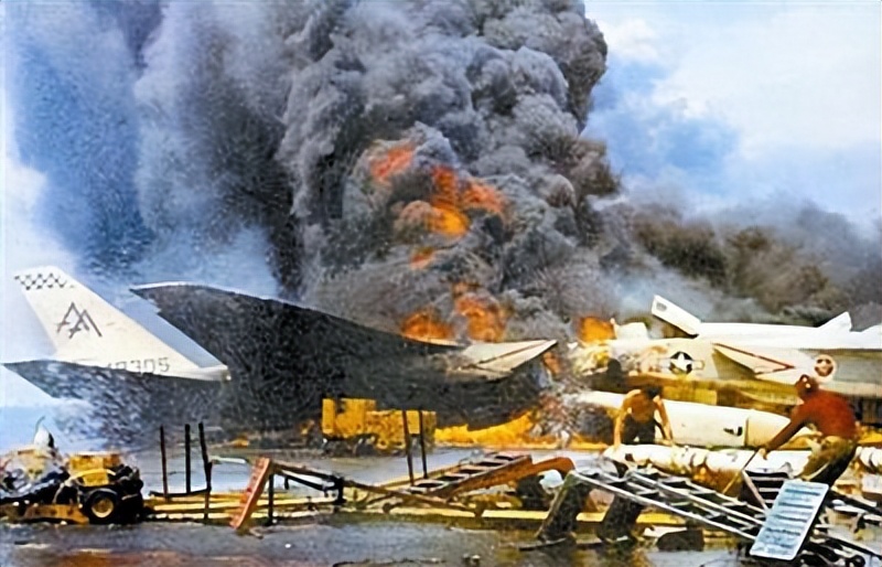 大和号军舰内部生活军官房间,大和号战舰真实生活