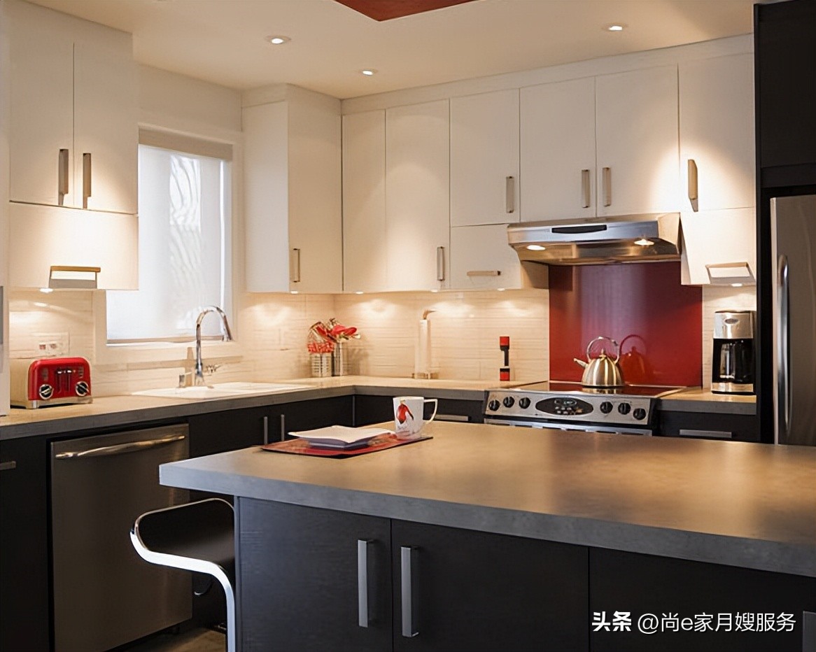 下水管道石灰样白色固体怎样清理,下水管道清理最好的方法