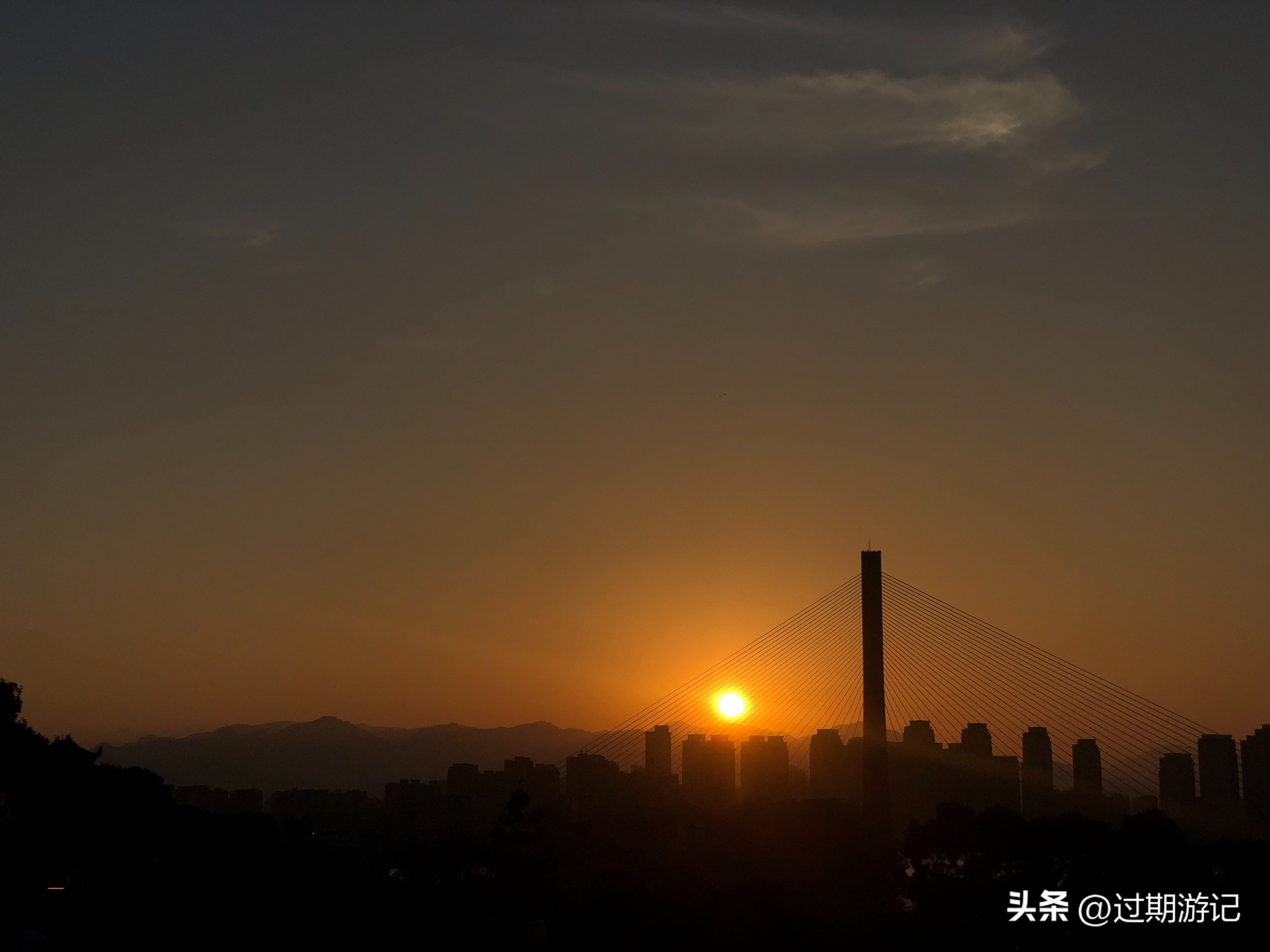 烟台山附近看日落最好的地方,烟台山拍日落的地方