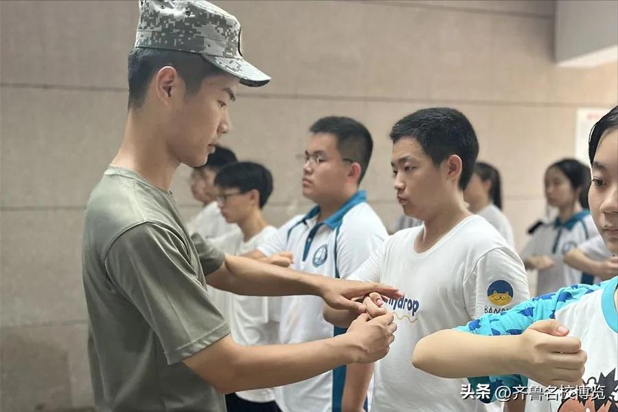 光影镌刻,军训好时光,青岛一中2022级新生军训掠影