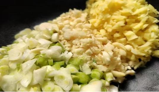 韭菜饺子肉馅必放三样,包韭菜包子牢记3放四不放