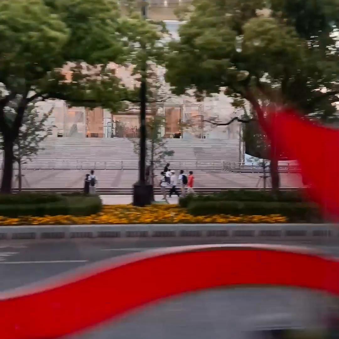 五一长假回家视频,五一回家图片