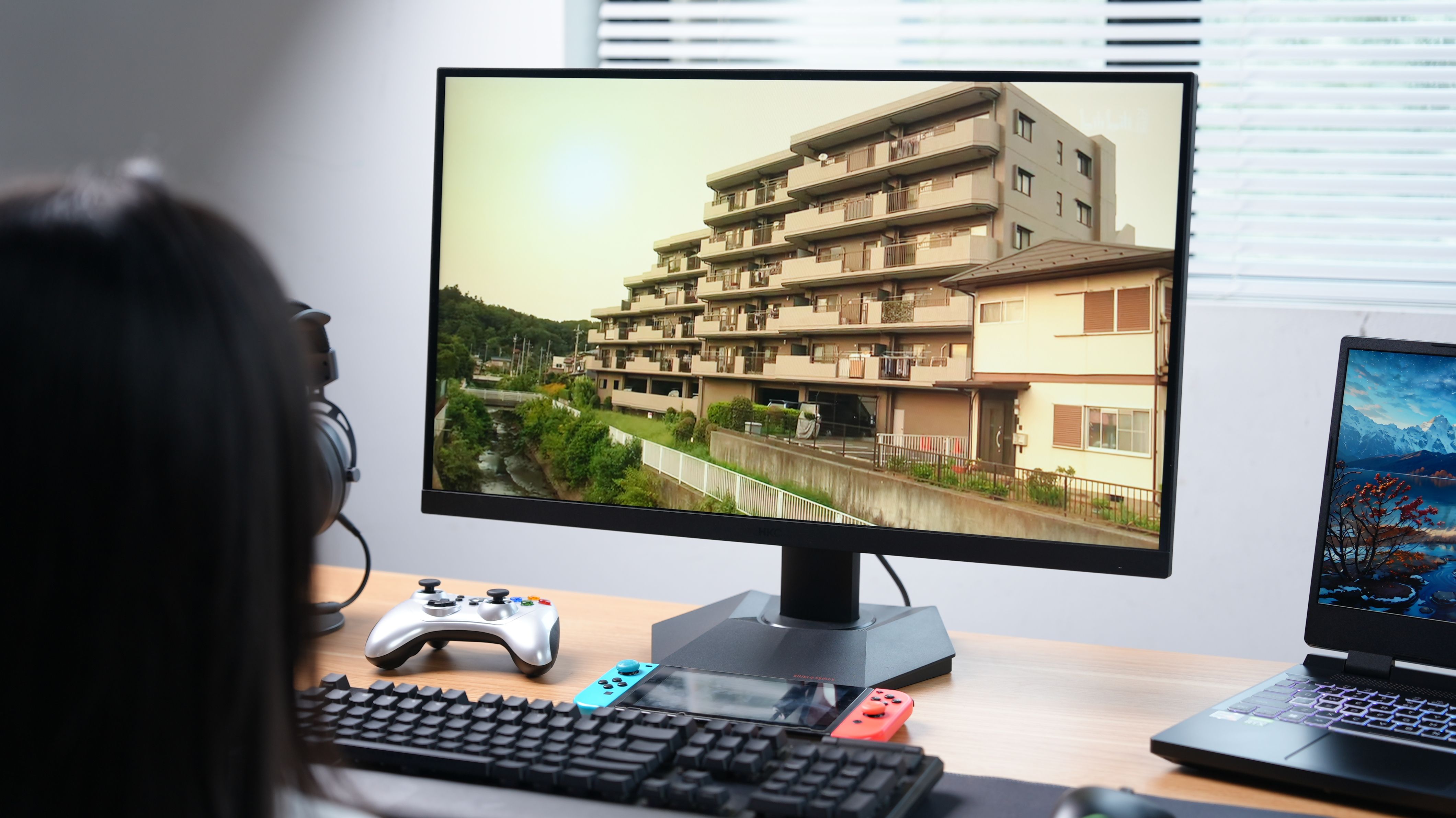 hkc神盾mg27q色彩不鲜艳,hkc神盾mg27q显示器测评