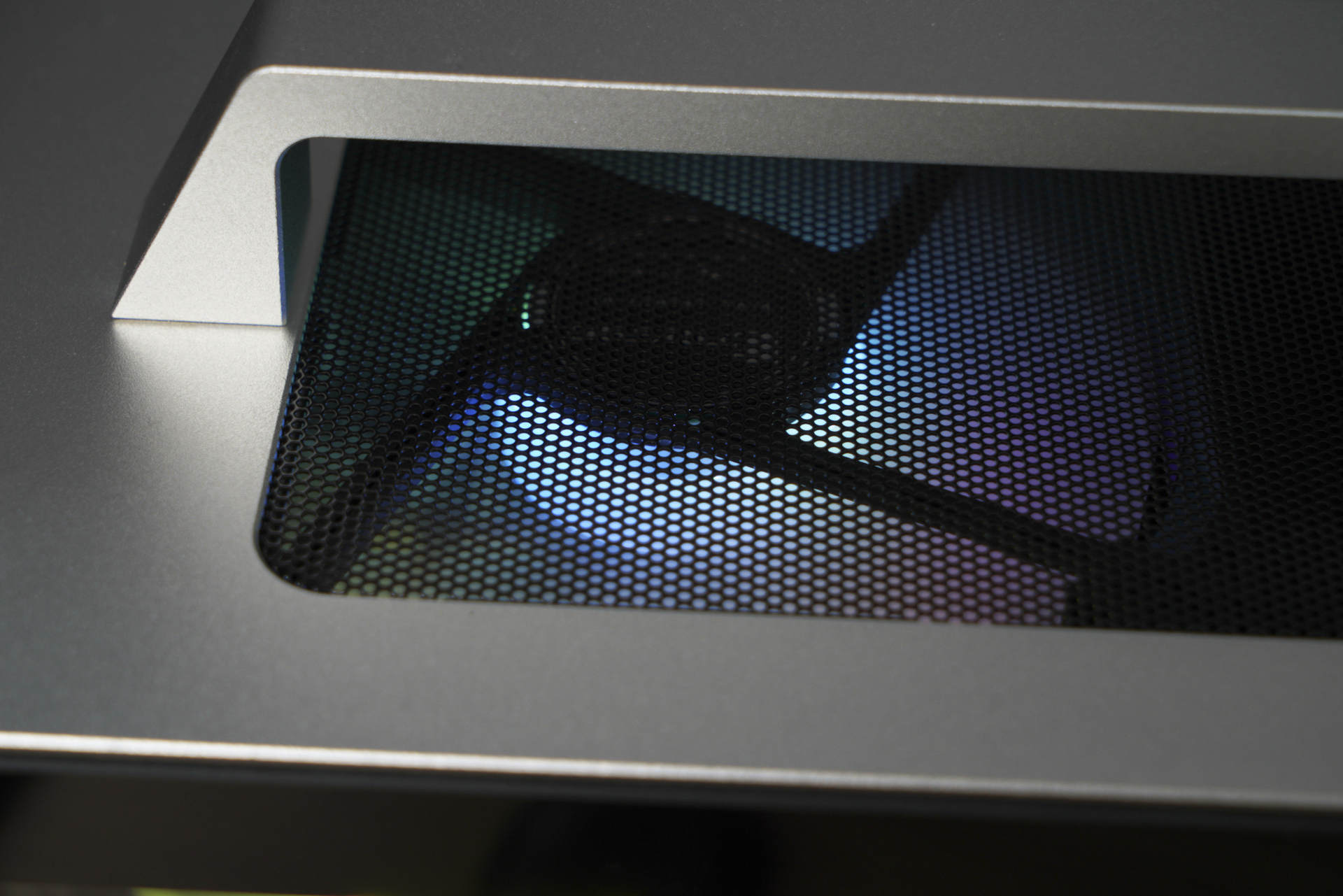 5700g后期可以加什么显卡,5700gvega相当于什么显卡