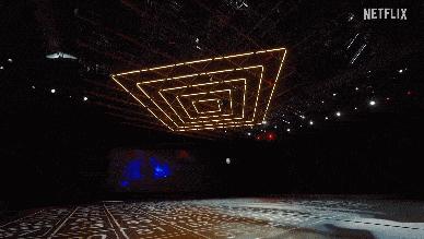 鱿鱼游戏全景还原比赛,真人鱿鱼闯关游戏视频