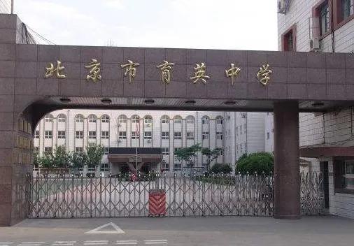 校园足球记录美好瞬间,校园足球纪实