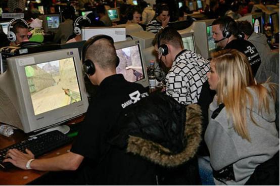 高刷为什么要配高帧率,高帧率高刷新率对fps游戏的提升