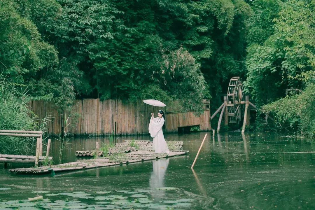 描写山水风景的古诗100首,写景的古诗30首有插图