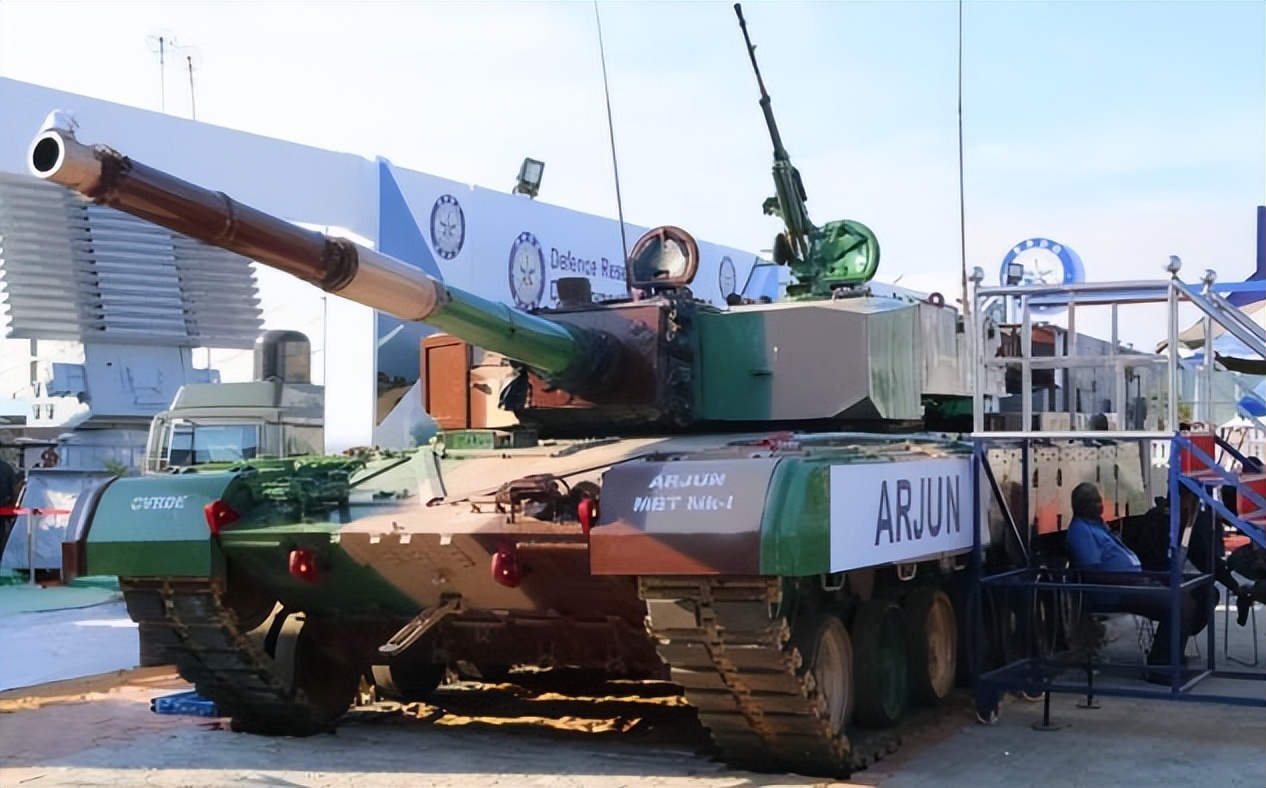 印度1年试射12款导弹，中国不能轻视这样的对手