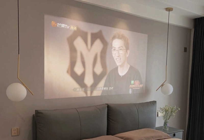 2022年投影仪家用推荐,最具有性价比的百元投影仪测评