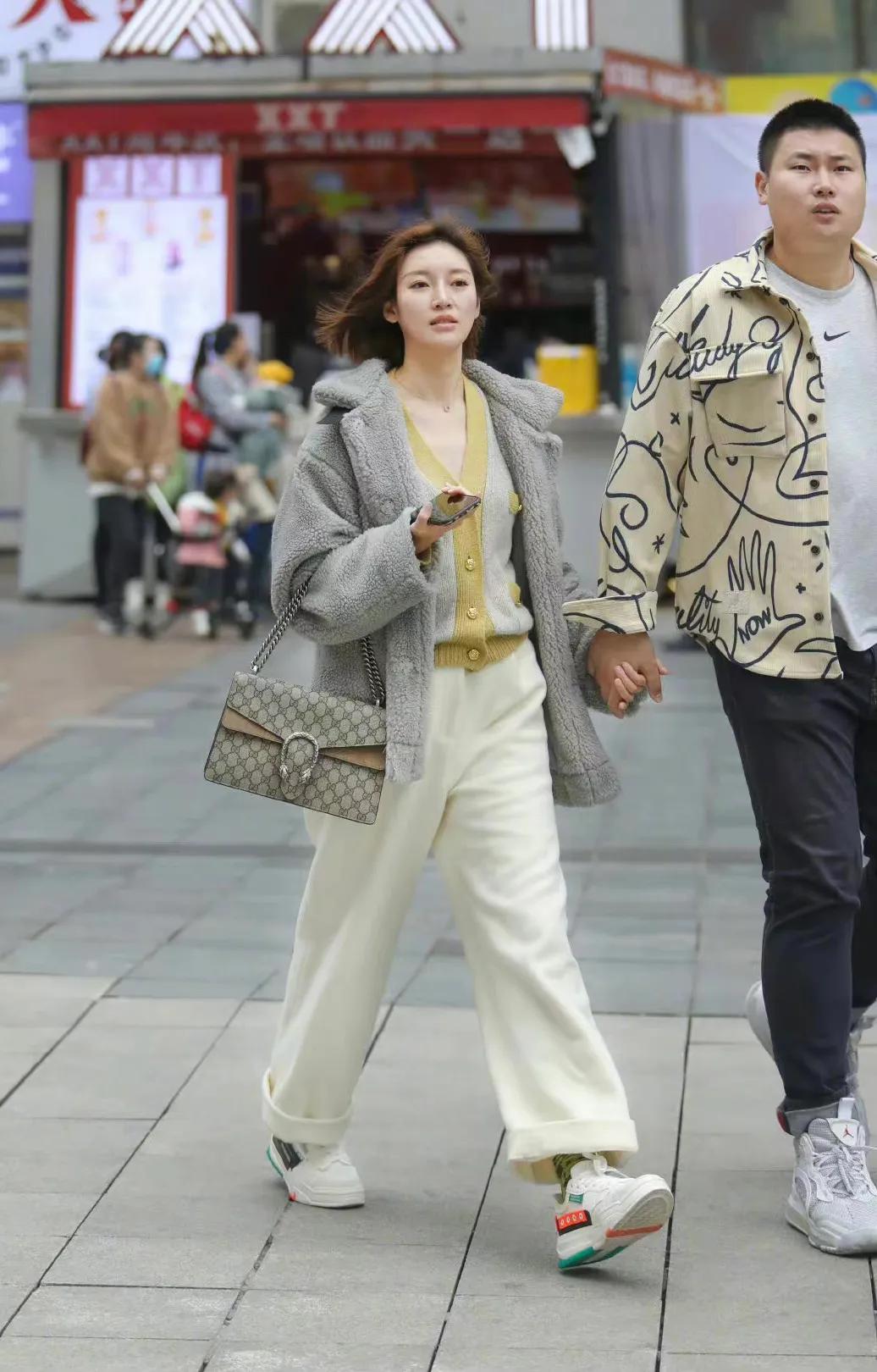 大牌包包推荐街拍,包包推荐小众高级感街拍