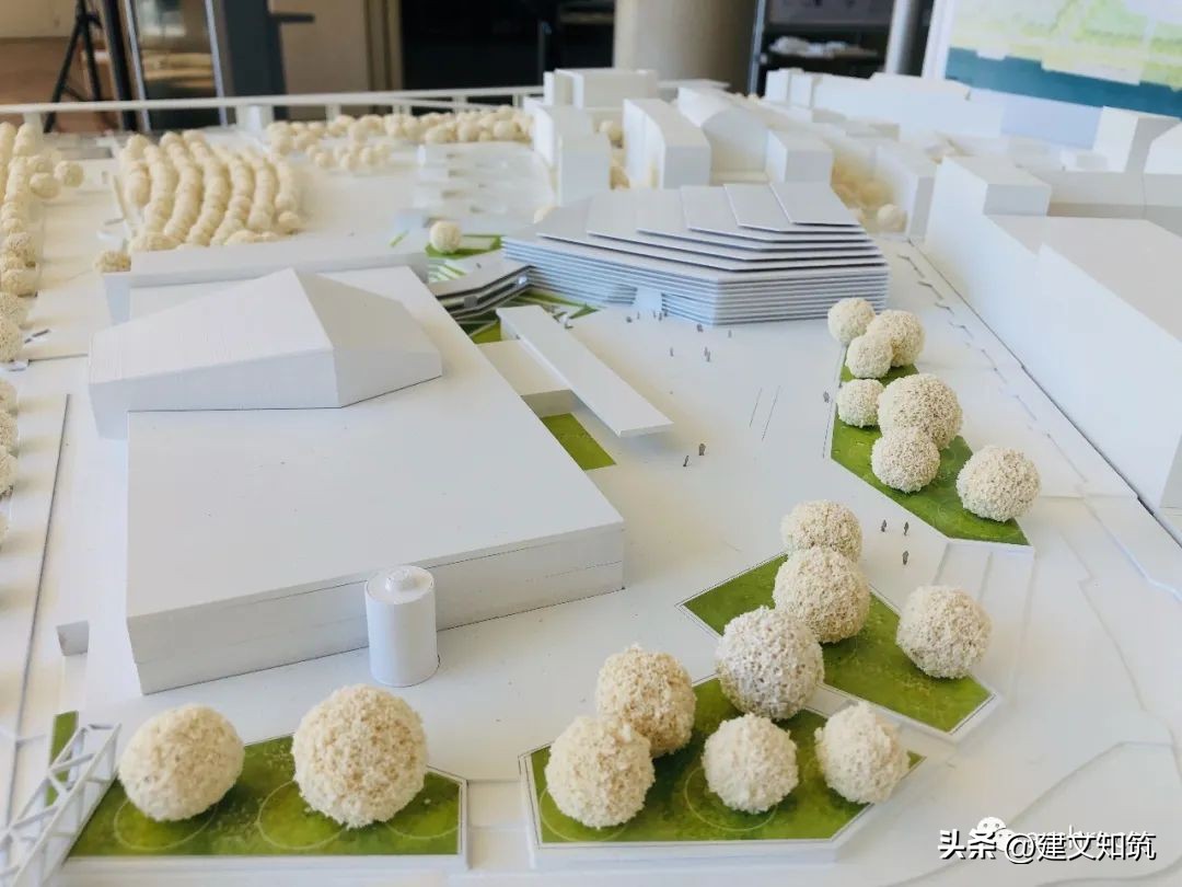 kadawittfeldarchitektur赢得萨尔布吕肯会议中心（MKK）设计竞赛