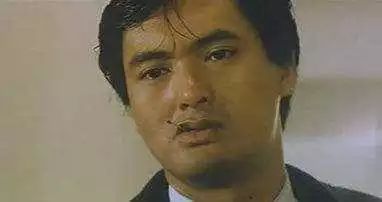 误吞牙签怎么办,少年误吞牙签一个小妙招