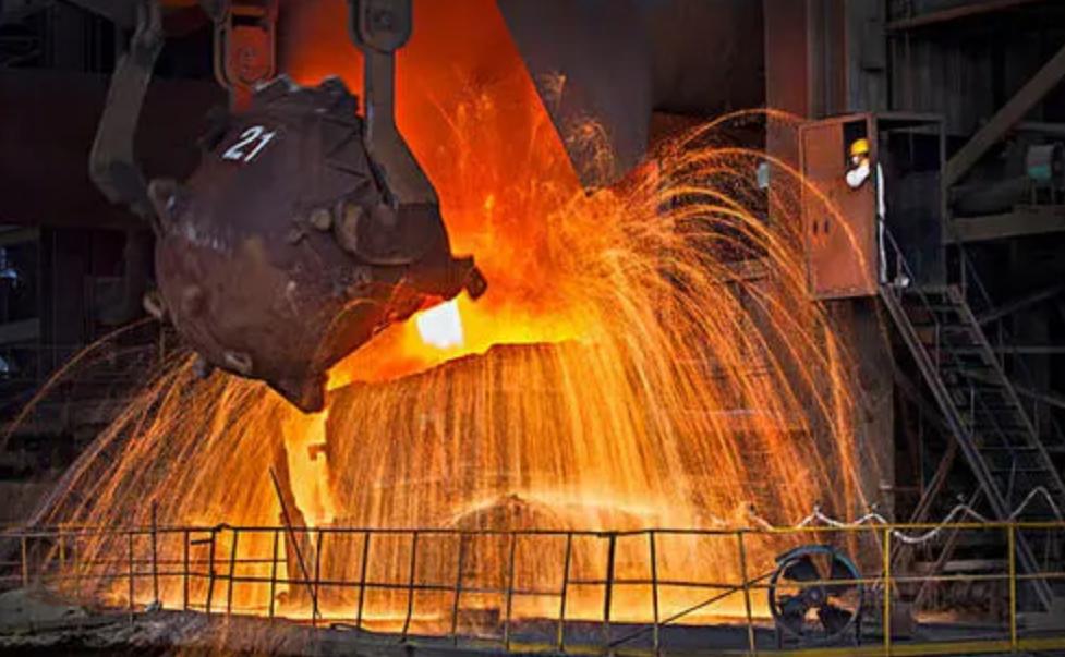 如果掉入钢水会怎么样,人落入钢水里会怎么样