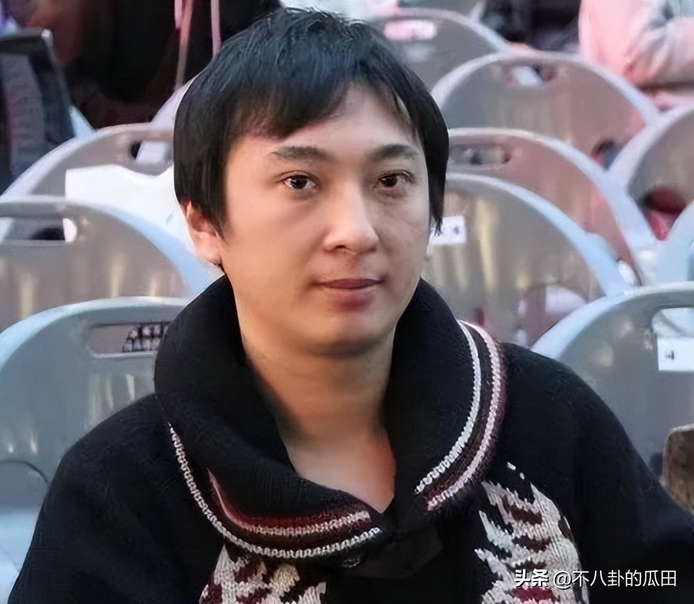 王思聪打人事件后直播,王思聪打人事件央视评论