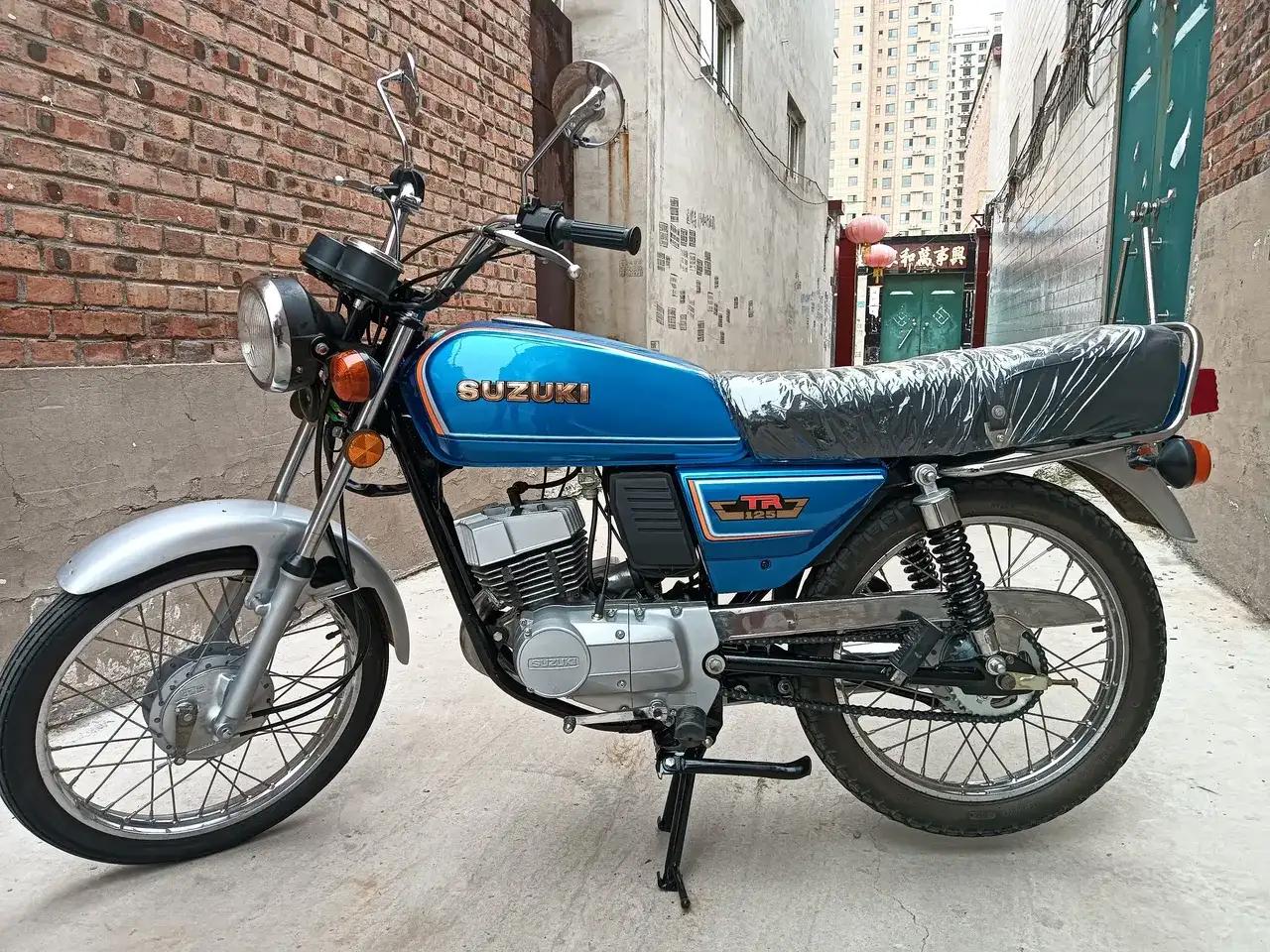 为什么都喜欢本田cg125老款摩托车,经典情怀cg125本田摩托车