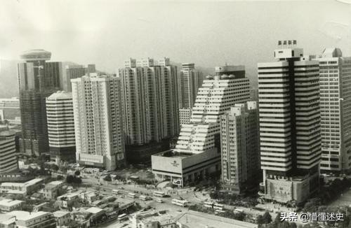 “变性人”李二毛：为生计两变性别，最后出租屋中凄惨离世