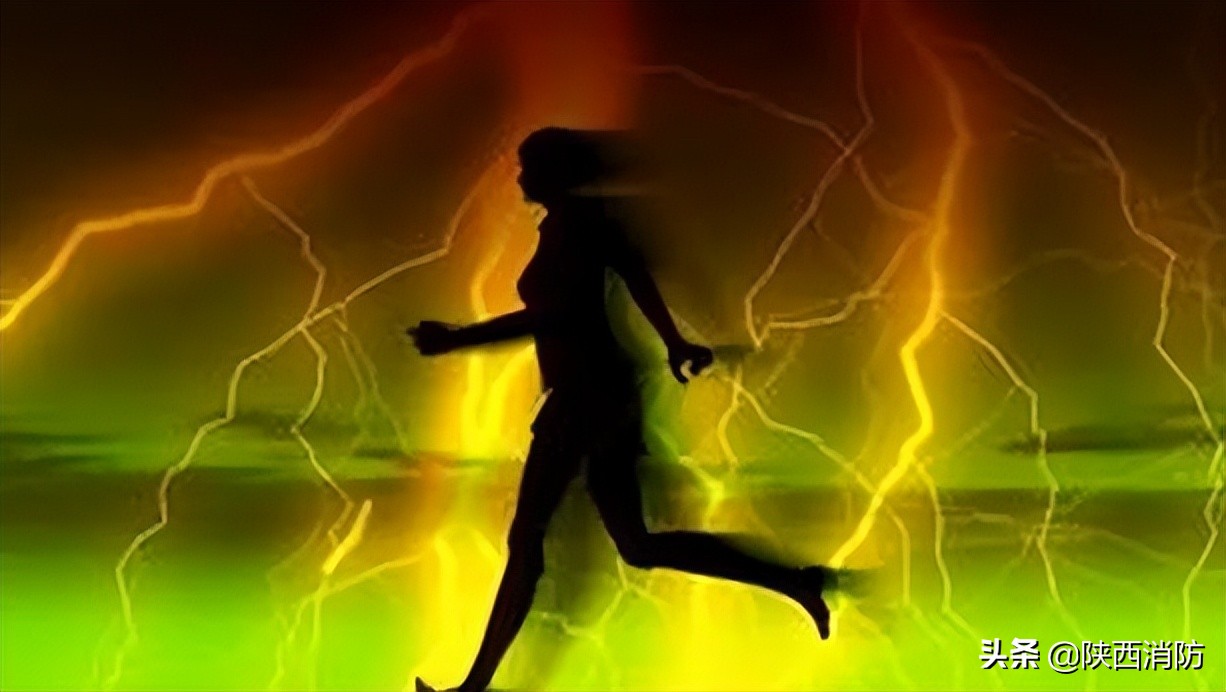 夏季防暴雨防雷电相关常识,雷雨天气消防安全知识