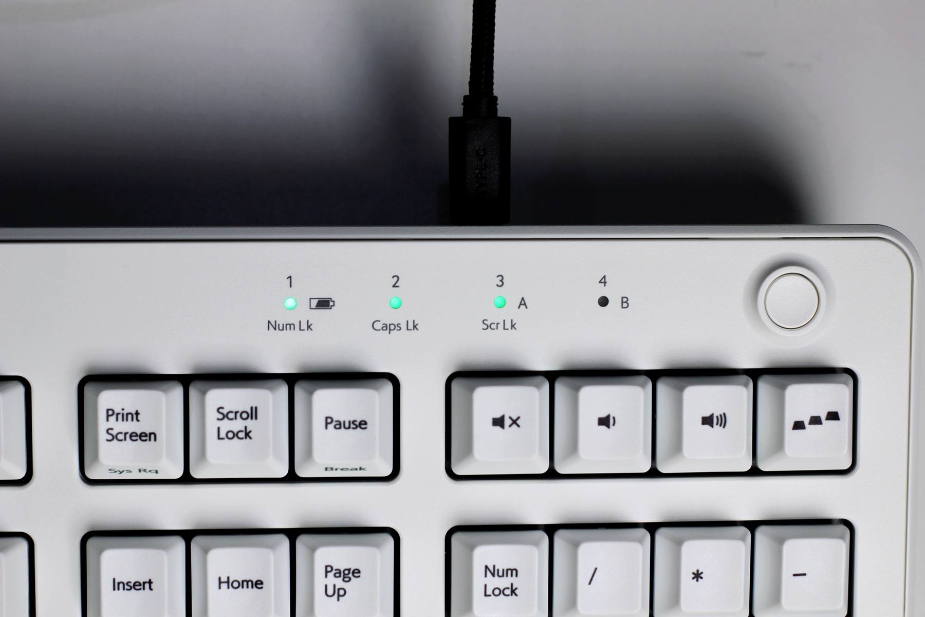 鏋佷韩浣撻獙,鐕冮realforcer3閿洏